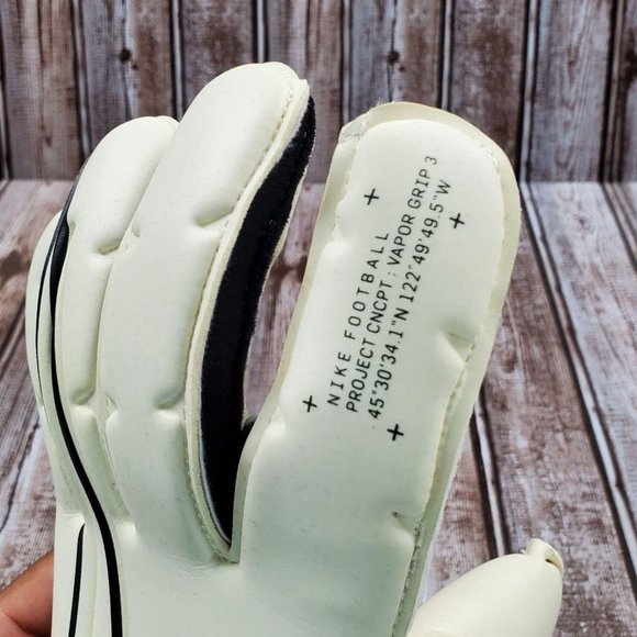 Nike GK Grip3 Soccer Goalkeeper Gloves Men's Sz 6 - Picture 4 of 8